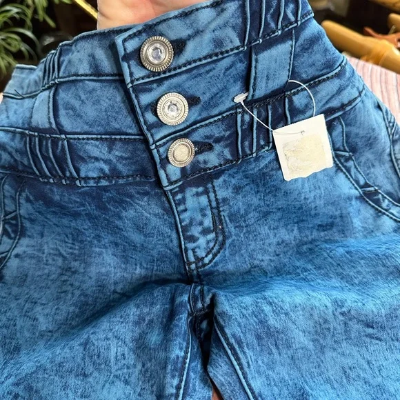 Jeans size 28  Salvaje Evolution Low rise Skinny Ankle blue stone wash nwt - Picture 3 of 11